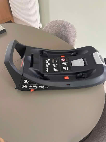 Photo of free Child car seat with iso fix base (Bolton le Sands LA5) #4
