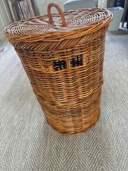 Photo of free Laundry hamper (Chelsea SW3) #1