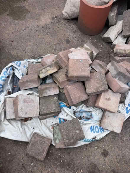 Photo of free red brick paving setts (shepshed LE12) #1