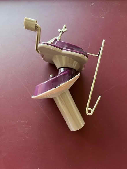 Photo of free Knit Picks yarn ball winder (John’s Landing) #1