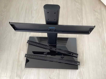 Photo of free Tv stand (Moreland GL2) #1