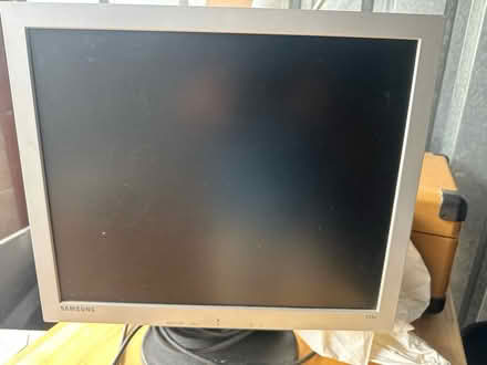 Photo of free Portrait shaped monitor (88th & Devonshire/Welby/York) #1