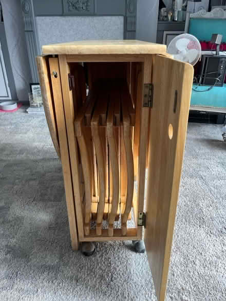 Photo of free Drop leaf table (Epping….. CM16) #4