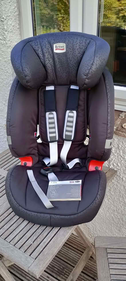 Photo of free Britax Evolva 1-2-3 child car seat (Round Cross TQ11) #1