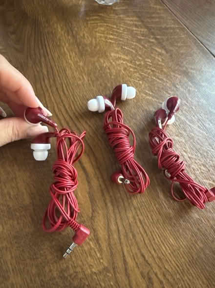 Photo of free Three pairs of ear phones (Newbury Park IG2) #2
