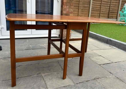 Photo of free Foldable table (Widley PO7) #4