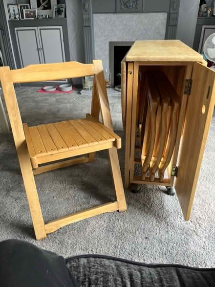 Photo of free Drop leaf table (Epping….. CM16) #3