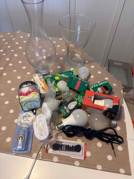 Photo of free Vases &bulbs & shoe laces (UB5 6TX) #2