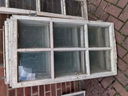 Photo of free Old Wooden Windows (Pierremont DL3) #4