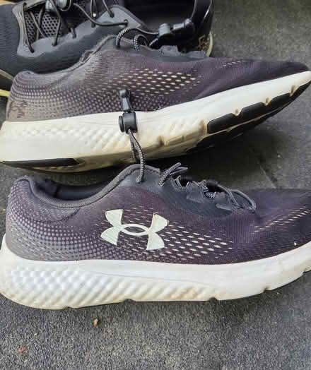 Photo of free Running shoes men's size 9 (Dundas St E & Greenwood Ave) #2