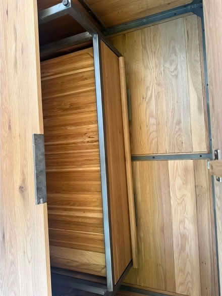 Photo of free Oak wardrobe (Swarkestone Stop DE73) #3