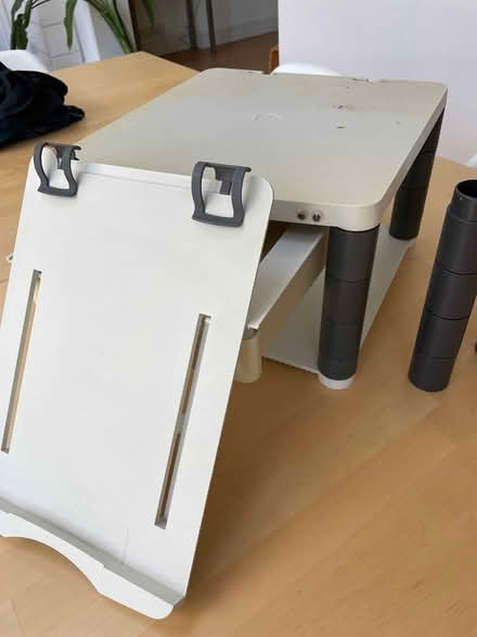 Photo of free Desk computer / monitor stand (Lower Kingswood KT20) #3