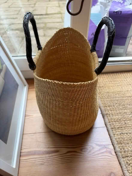 Photo of free Basket (Chiswick W4) #1