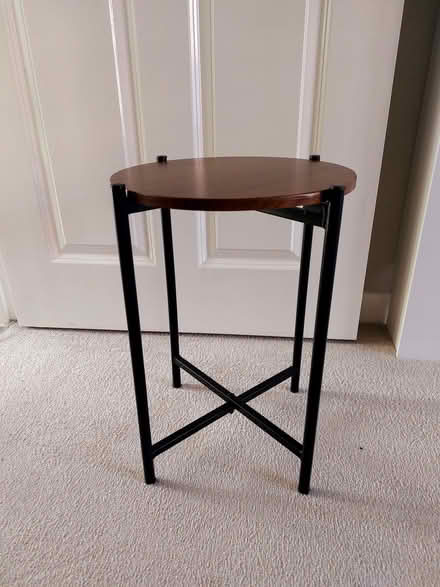 Photo of free Round side table (Kingsway DE22) #1