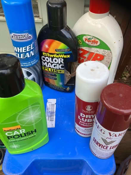 Photo of free Car polish, wheel clean, service lube (Harbury CV33) #1