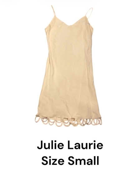 Photo of free Julie Laurie Woman’s Dress (Brooklyn Storage) #1
