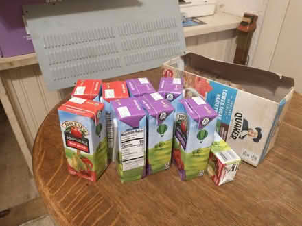 Photo of free juice boxes & a few oatmeal packs (Big Timber & Randall Rd, Elgin) #1