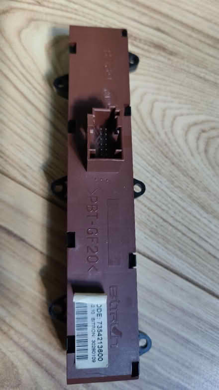 Photo of free Fiat Ducato centre switches (Wendover HP22) #1