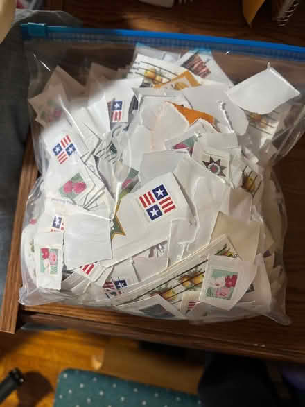 Photo of free StckrsGftLablsNotepdsCardFrntsStmps (Webster Groves) #4