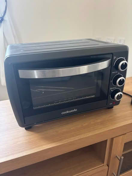 Photo of free Cookworks countertop oven (Cardiff CF5) #1