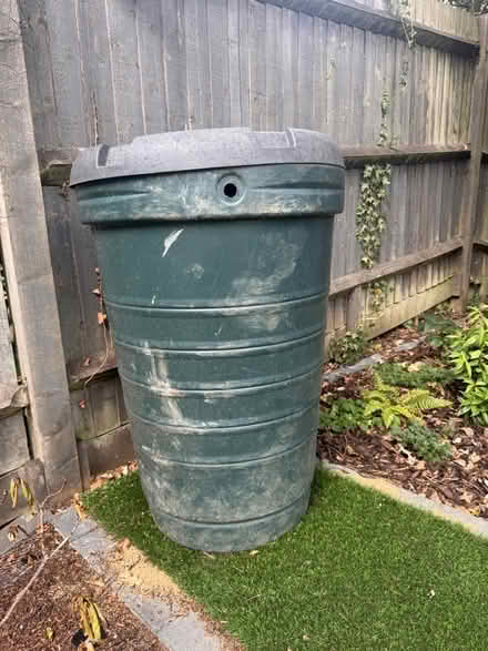 Photo of free Water butt (Chipping Barnet EN5) #1