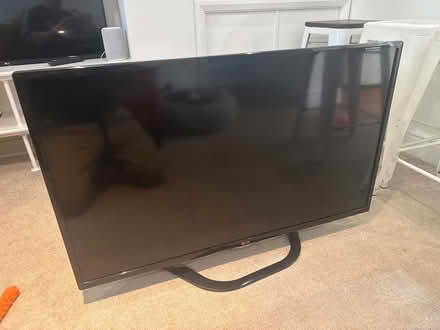 Photo of free lg led smart tv - 42” (Heaton Moor SK4) #1