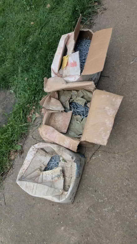 Photo of free Boxes of galvanized nails (WR2 Hallow) #3