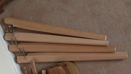 Photo of free Extending dining table (St Albans AL4) #2