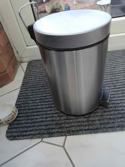Photo of free 12 inch high pedal bin (Heswall CH60) #1