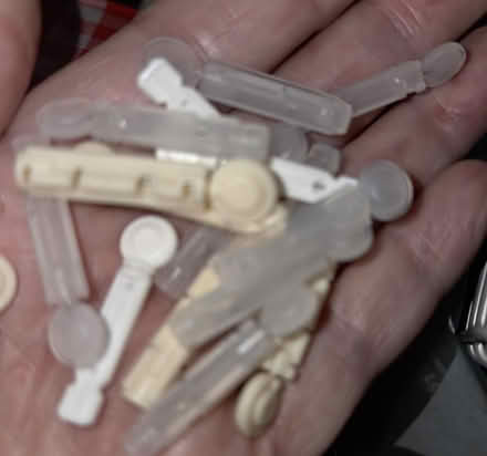 Photo of free Lots of lancets (Bloomingdale) #1