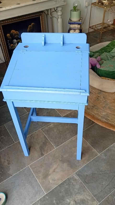 Photo of free 0ld child's desk (Lilbourne CV23) #1
