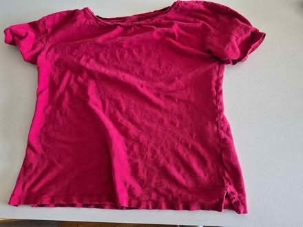 Photo of free Cute red top (St.Louis Park) #1