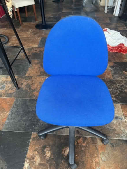 Photo of free Desk chair (Hastings TN35) #1