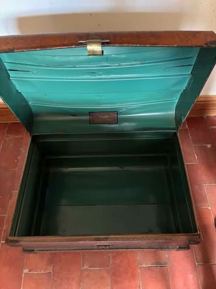 Photo of free Vintage Metal Travelling Trunk (Malvern WR14) #2