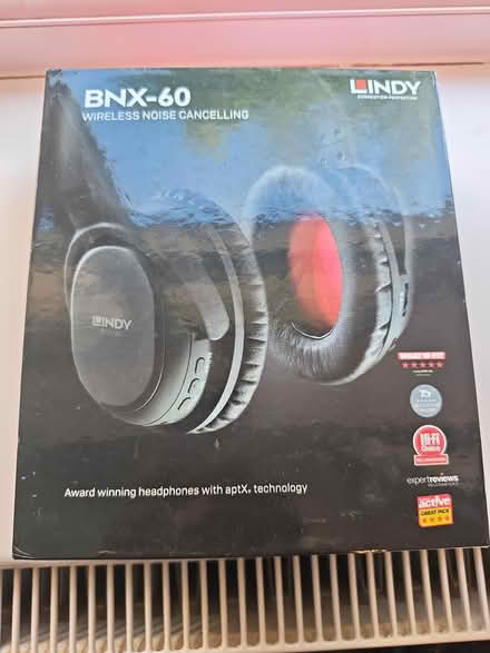 Photo of free Wireless Headphones (RG7, Reading) #2