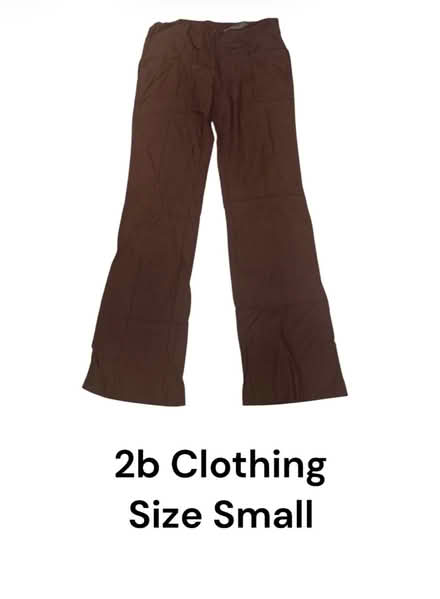 Photo of free 2b Clothing Woman’s Pants (Brooklyn Storage) #1