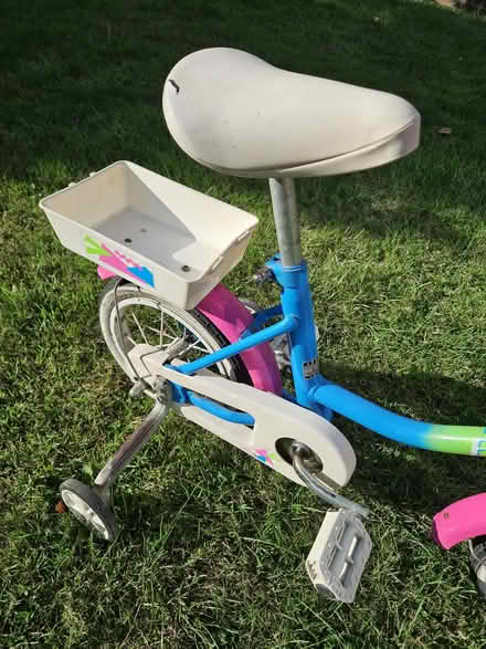 Photo of free Small child’s bike with stabilisers (Maldon CM9) #3