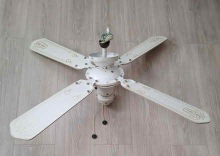 Photo of free Ceiling fan with light (Horley RH6) #2