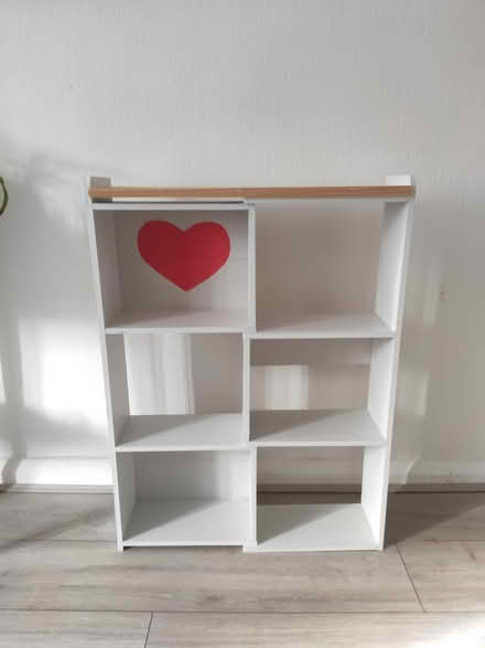 Photo of free White cube shelving unit (E10 6RH) #4