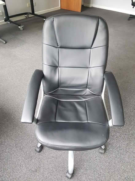 Photo of free 3x Office Chairs (Telford TF3) #1