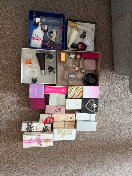 Photo of free Selection of EMPTY perfume bottles (TN35 Ore) #1