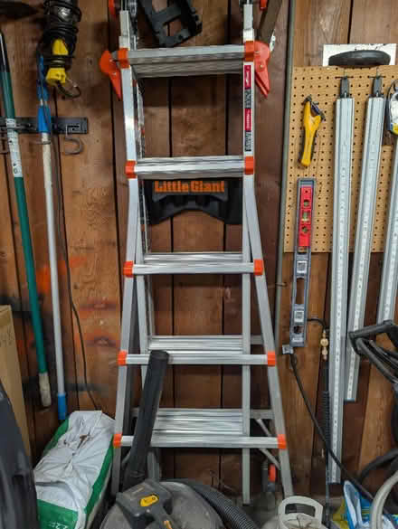Photo of free Ladder (South Tacoma) #1