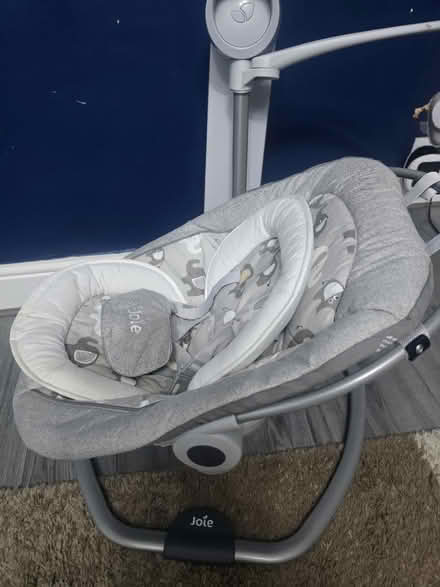Photo of free Baby swing (L21 1br) #2