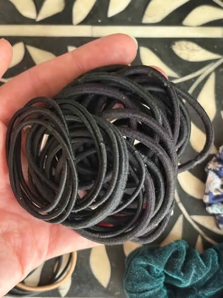 Photo of free Hairbands (SE4) #2