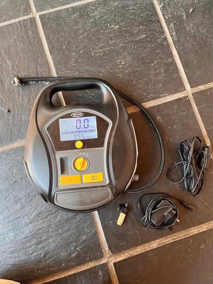 Photo of free Ring electric tyre pump (Marley Hill NE16) #1