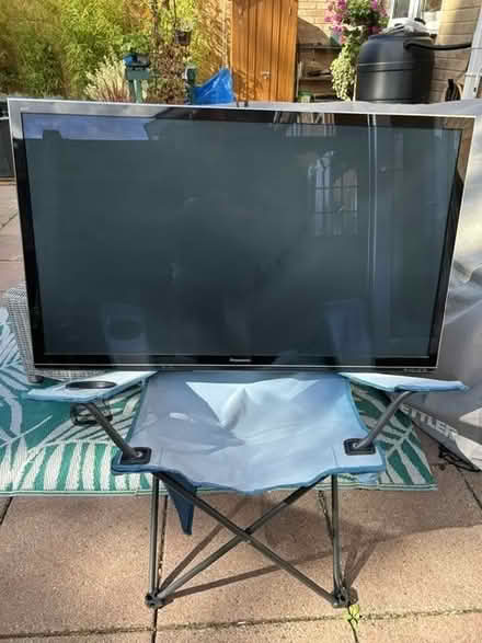 Photo of free Panasonic Plasma 42" HDTV 3D (GL51) #1