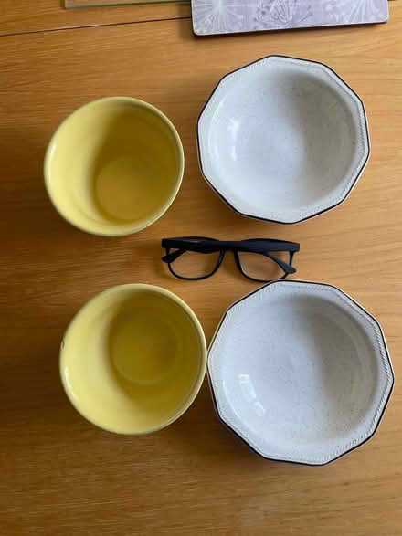 Photo of free Small dishes (Morecambe LA4) #1