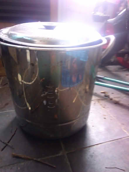 Photo of free Small incinerator (Rhayader LD6) #1