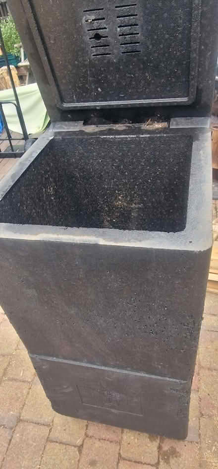 Photo of free Hot composter (N17 Bruce Grove) #2