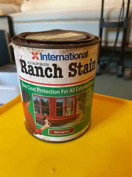Photo of free Wood stain: 'Mahogany' (De Parys MK40) #1